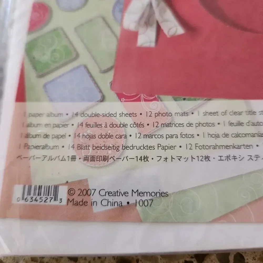 Creative Memories Candy Cane Paper Album Kit 2007 Holiday Christmas Scrapbooking